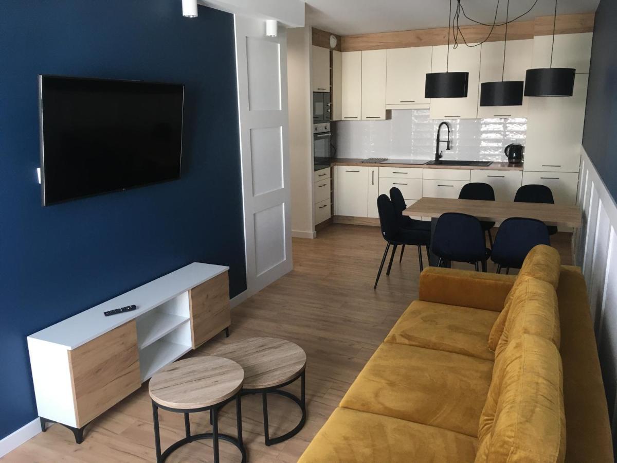 Center Navyblue Luxury Apartament *
